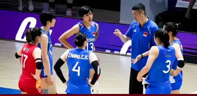 大胆猜测!
中泰之战
中国女排3:1力克对手
1.硬实力占优
中国队身高拦网全面