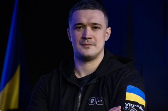 图文：宁愿自杀也不愿意被乌军无人机炸死   每天都有俄军步兵在战场上自杀的视频证