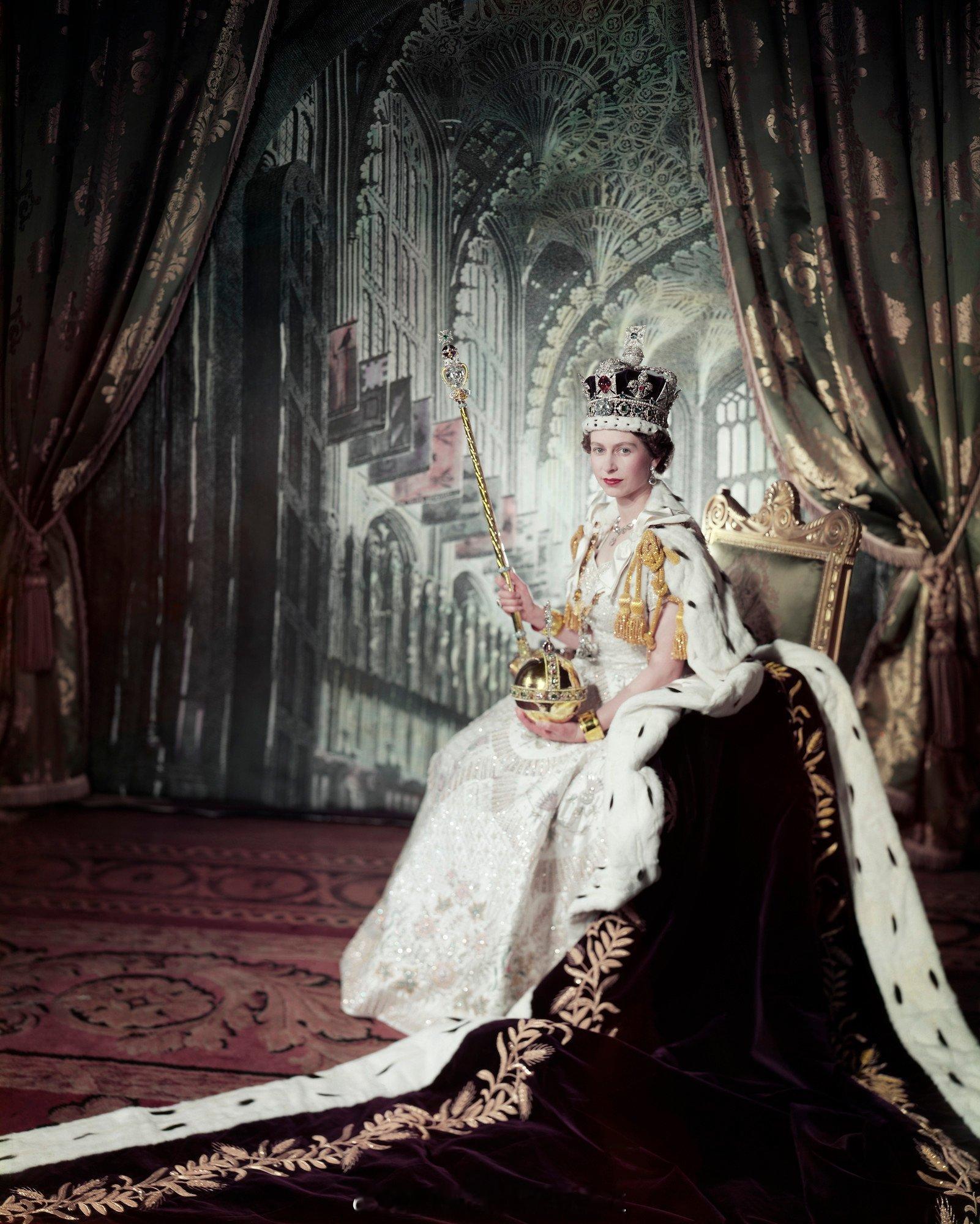 #老照片#Her Majesty Queen Elizabeth II 1953