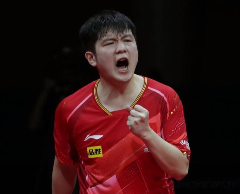 3-0！不愧抗韩先锋，樊振东打得韩国名将垂头丧气，8连冠一步之遥
在男团决赛中，