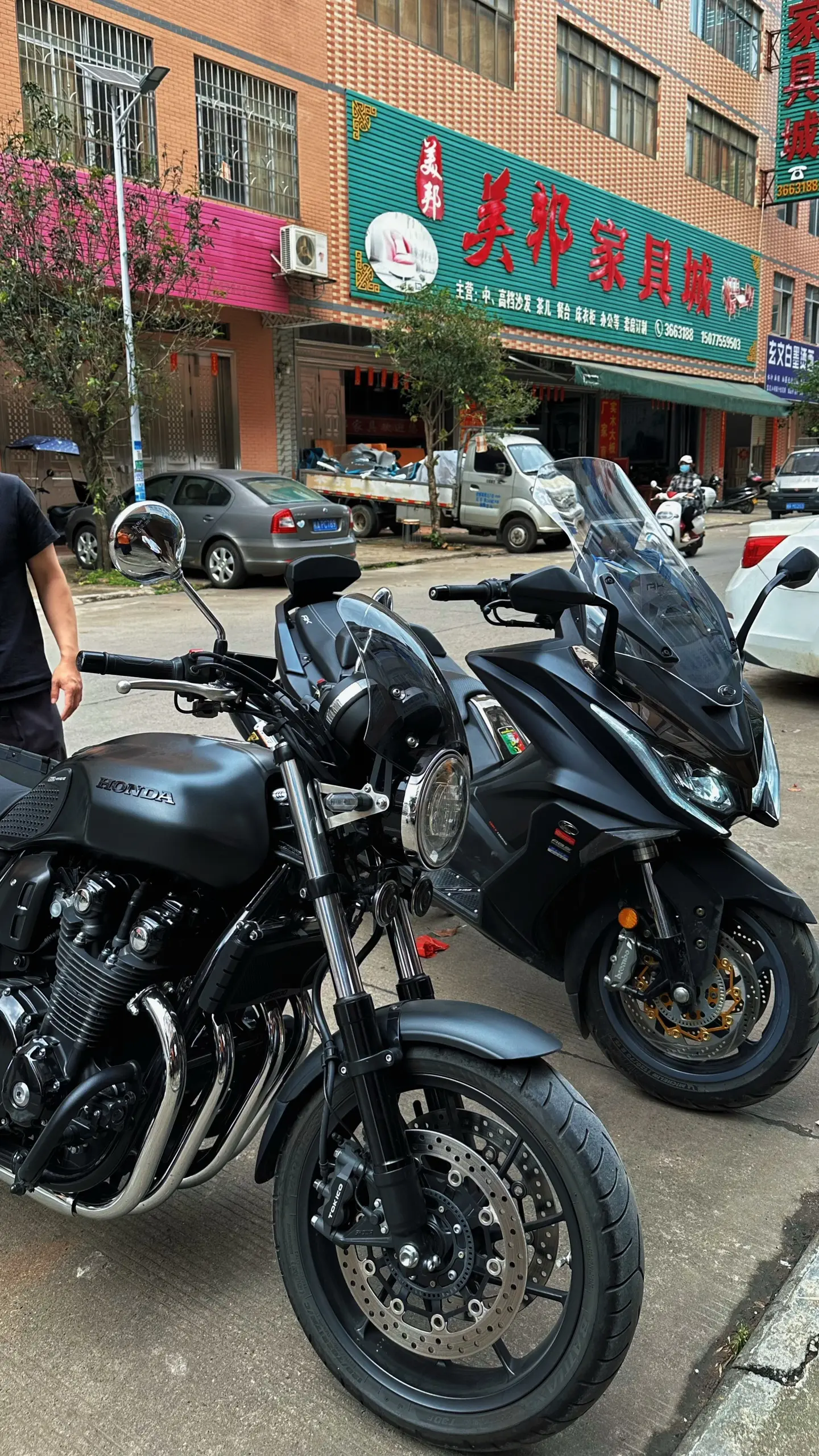 你们的本田Cb500sf
