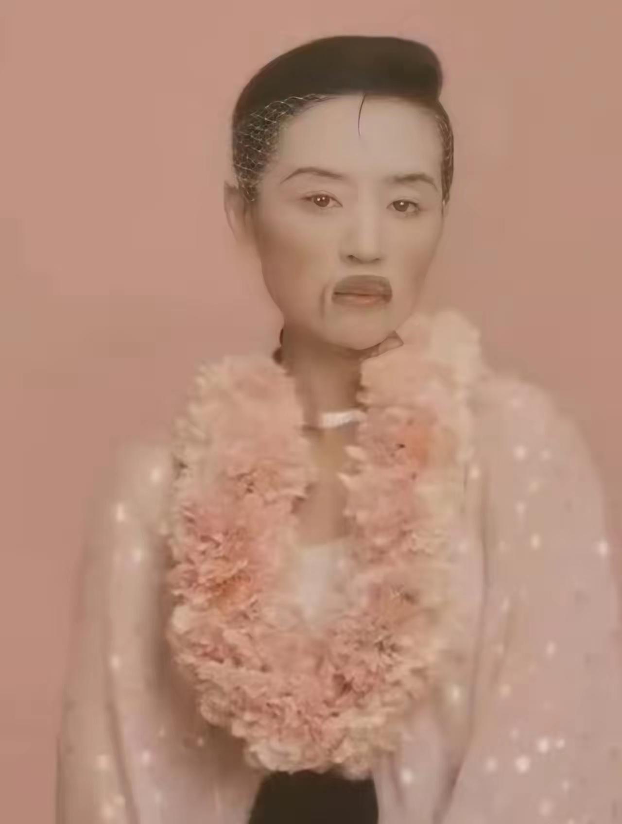 董洁是没脑子了吗？日本意味太浓！

瞬间想起，当初她肆意泼潘粤明的脏水，导致潘粤