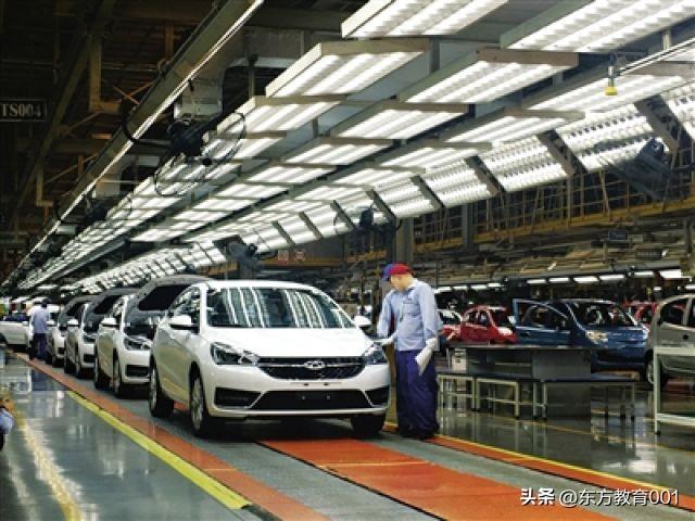 奇瑞销量“暴涨”，有望冲进2026“全球十强”。
奇瑞集团5月销量：247,82