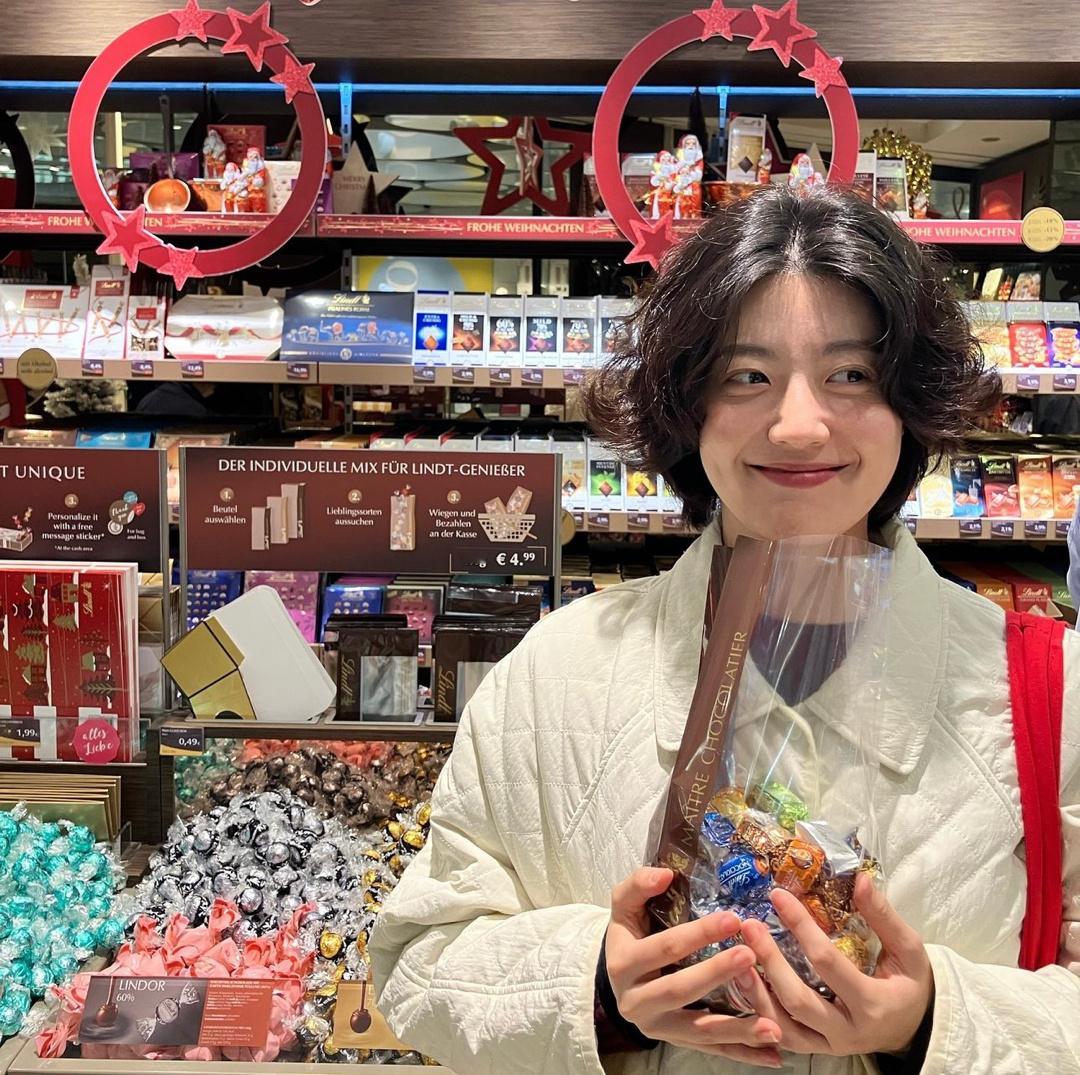 #南志铉# 短发南妹in 慕尼黑[老师爱你] ​​​