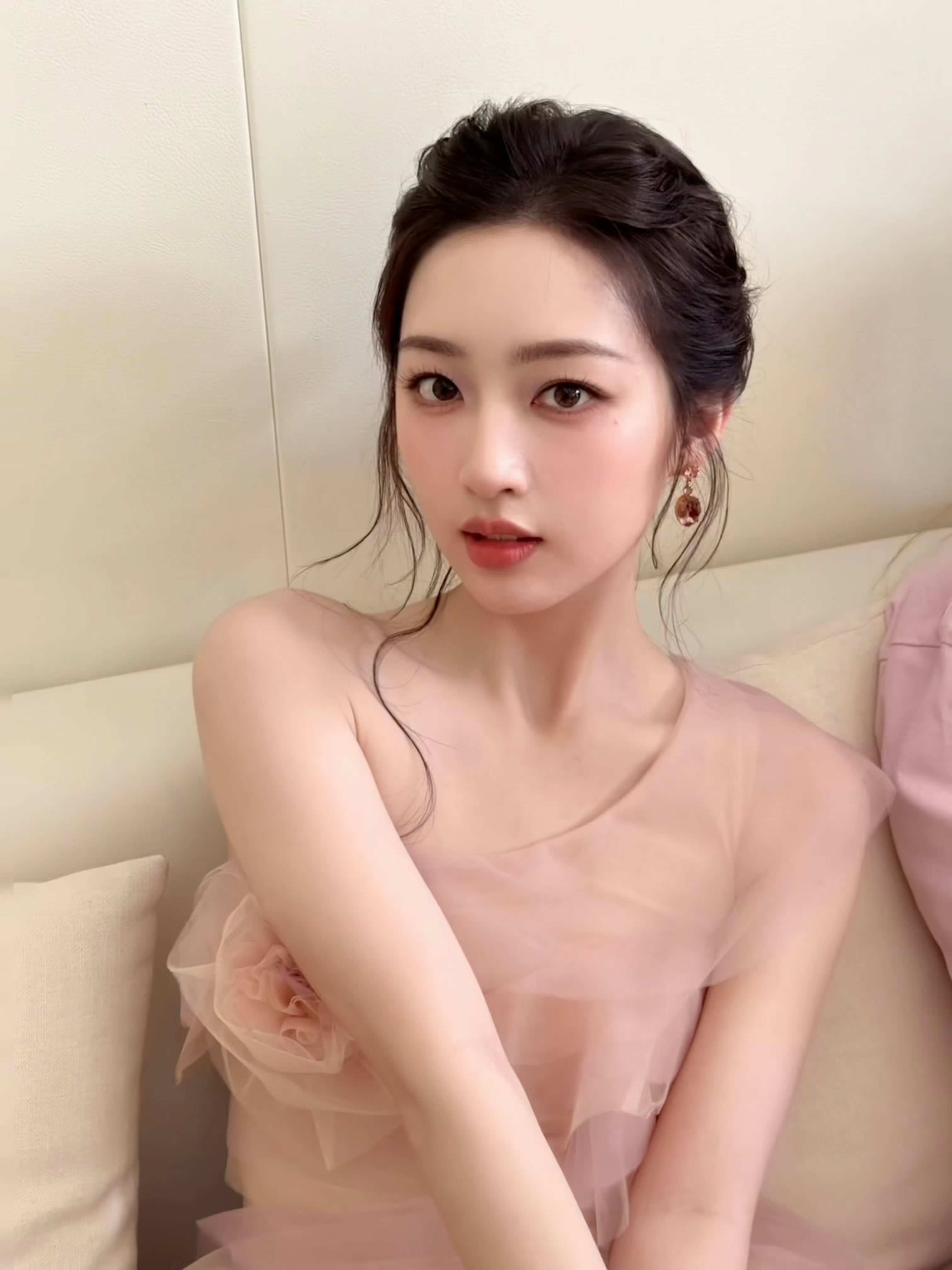 邓恩熙超级美萌呀🌸 