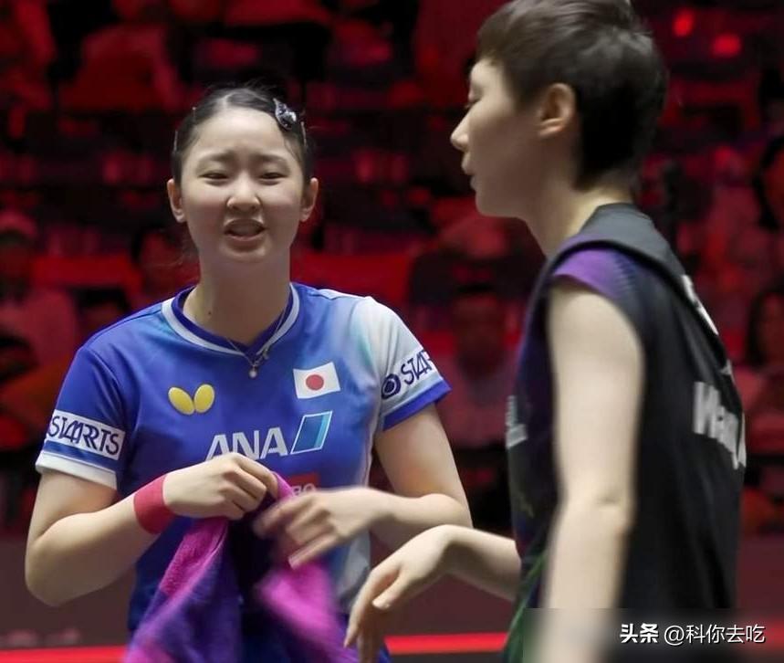 别再吹张本美和能掀翻国乒了！拼到髋部叫医疗暂停，11次硬刚王曼昱，全输了！
今