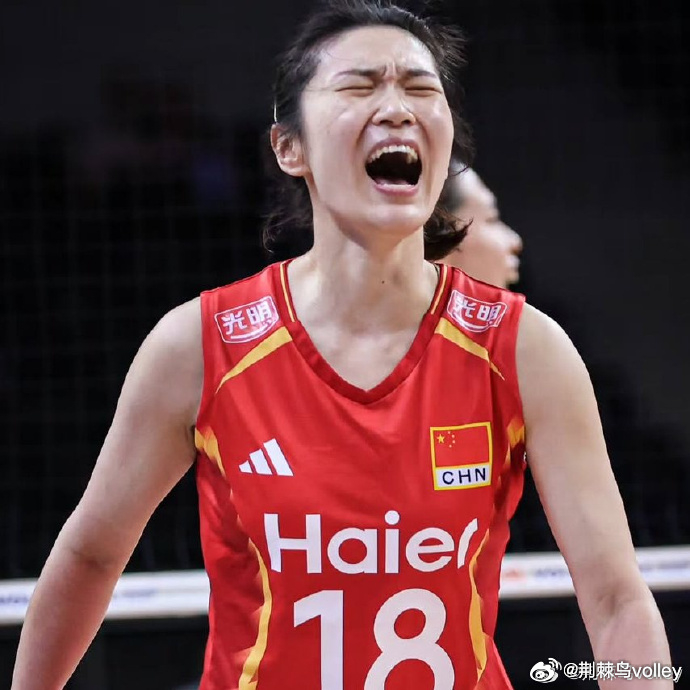 【王梦洁领跑VNL总决赛成功防守次数榜单】🇨🇳 42 次 王梦洁🇧🇷 4