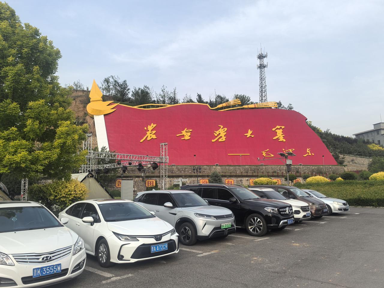 李巧荣的大寨岁月
人到老年，总爱回忆往昔经历。对于经历过 50 年代的人而言，“