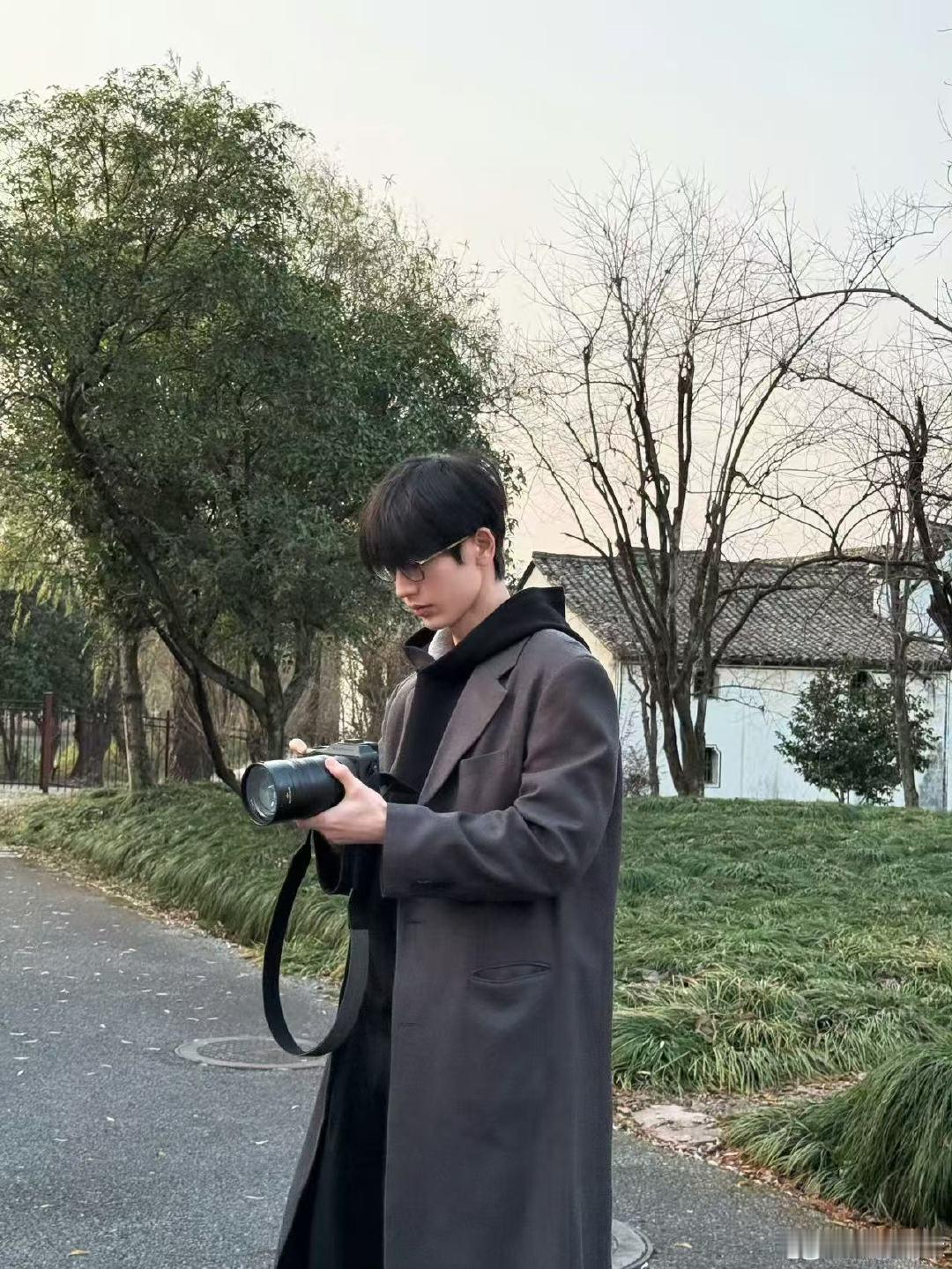 hi6邀请张凌赫常驻网传张凌赫hi6常驻刚听说张凌赫可能常驻跑男，转眼hi6也来