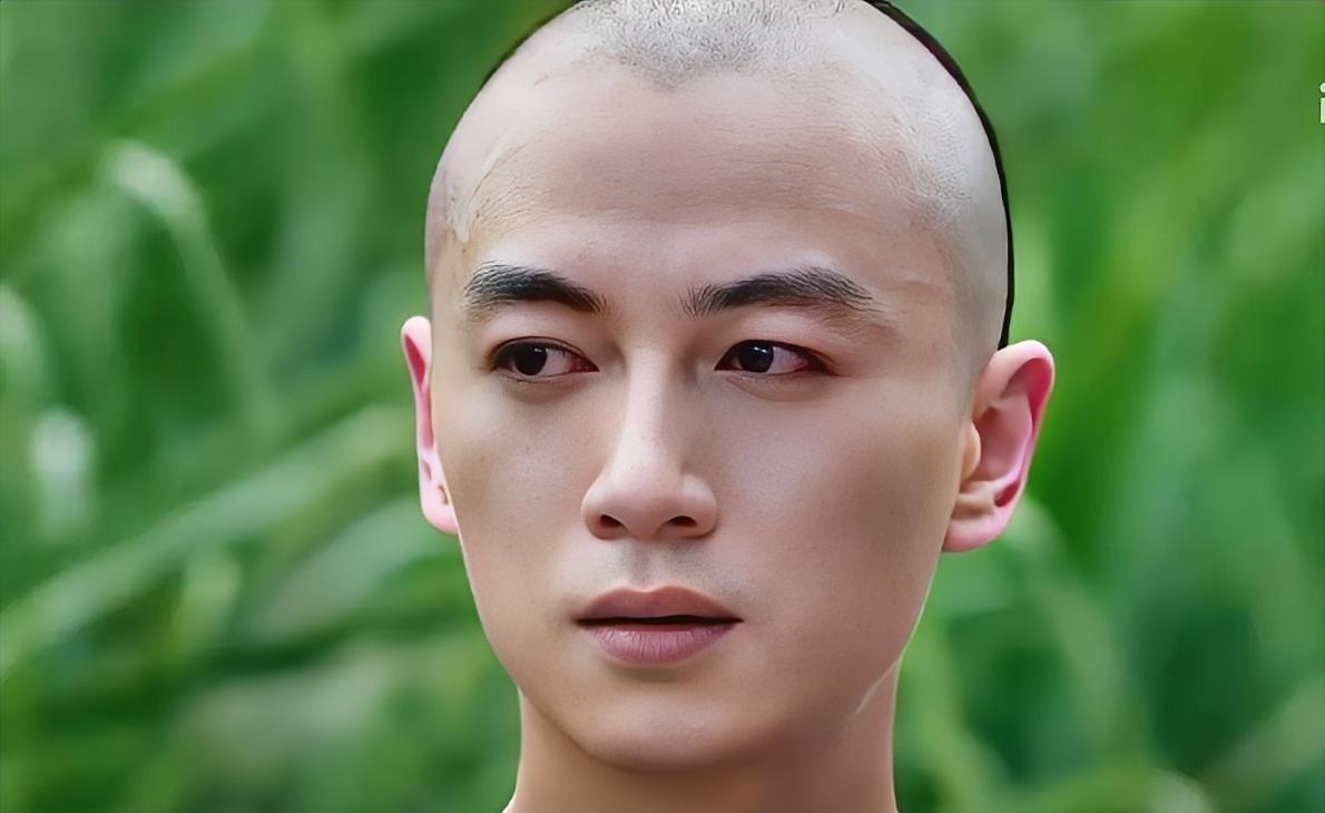 《大生意人》：常玉儿死了，一尸两命。
古平原跪在悬崖边，指尖抠进冻土。怀里玉儿