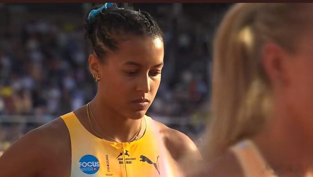 钻石联赛巴黎站韦罗夺女子800米冠军冲破极限，闪耀巴黎。祝贺韦罗，1分53秒80