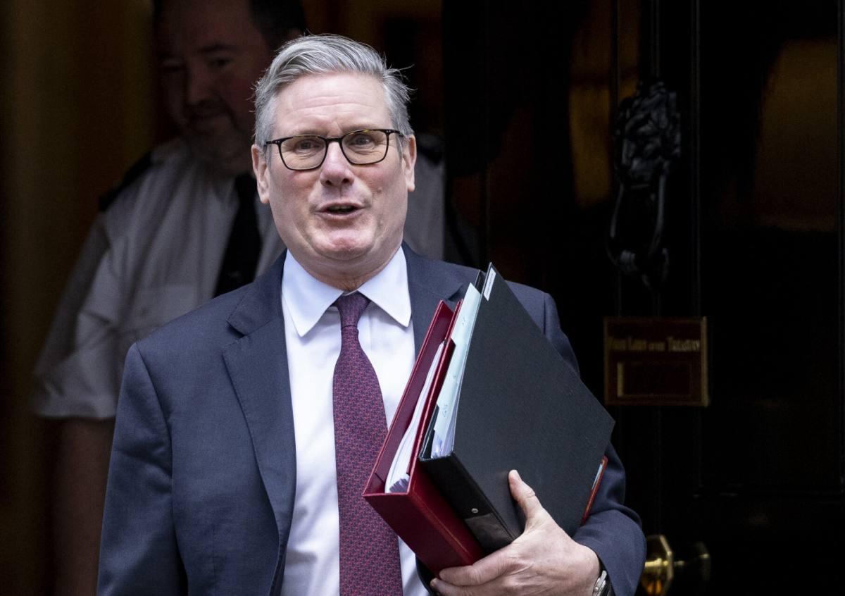 英国国防大臣约翰·希利和武装部队国务大臣双双辞职！导火索：不满军费太少，直言政府
