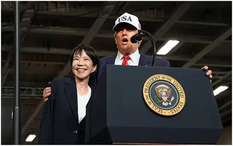 现在的日本半死了，如果仅是中国一家制裁日本，日本可能还剩一口气。但问题是，现在掐