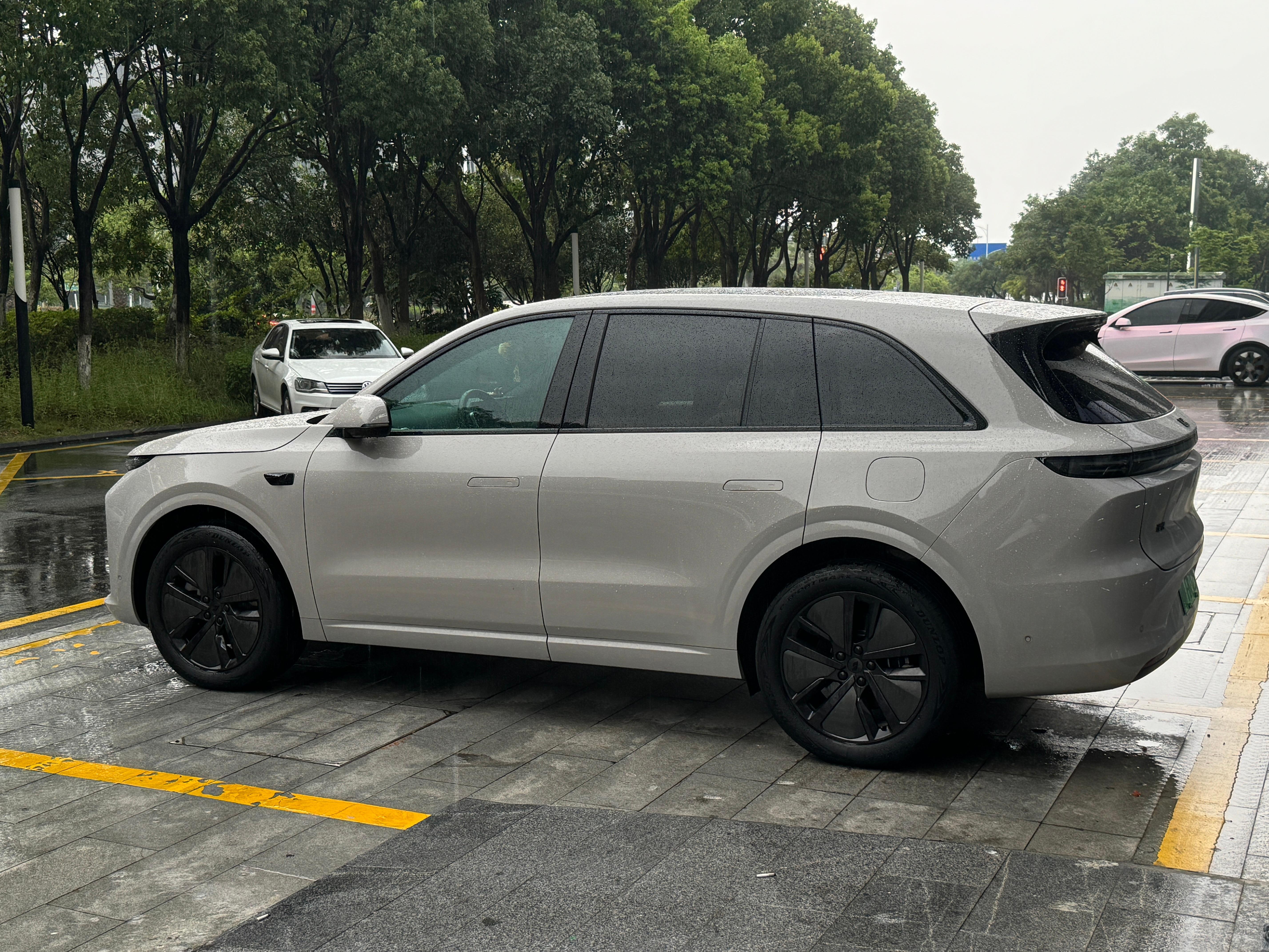 接下来几天都要下雨，要看周杰伦演唱会的朋友们难受了udg梦想车库  ​​​