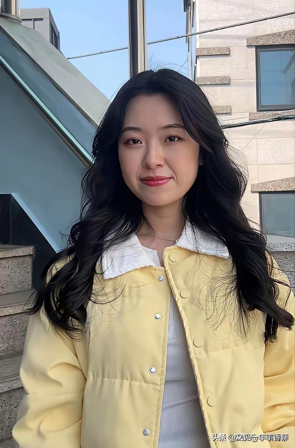 有点貌似第二个章莹颖

都是没有什么坏习惯，好好的姑娘，以后都要回国发展的

看