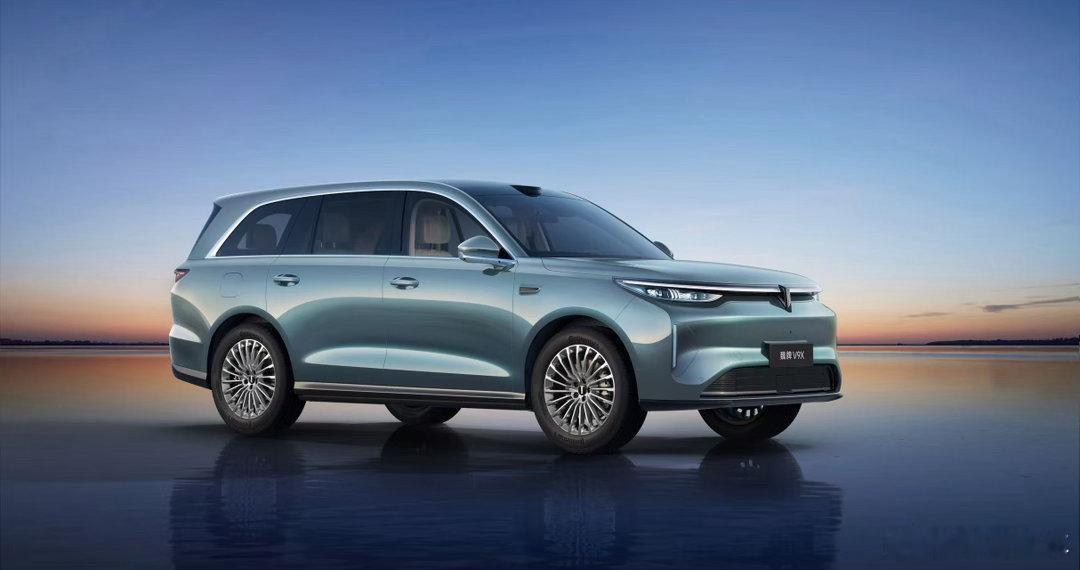 这车有俩轴距？？？？？？？魏牌V9X AI豪华六座旗舰一车双尺寸，豪华不设限轴距