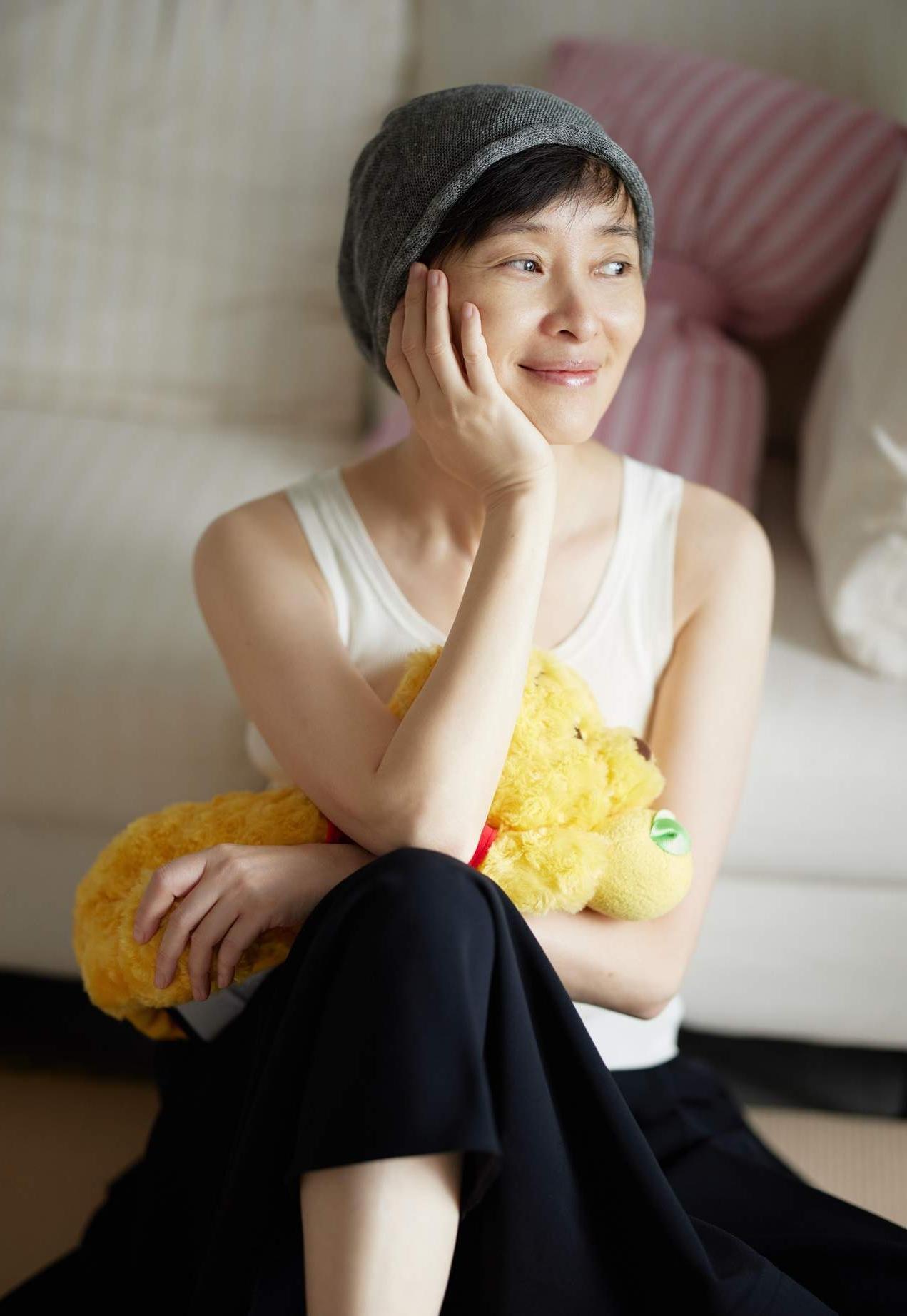 主持人问吴越有结婚的计划吗？吴越说“我不会结婚了，也不想谈恋爱，这不是因为我受了