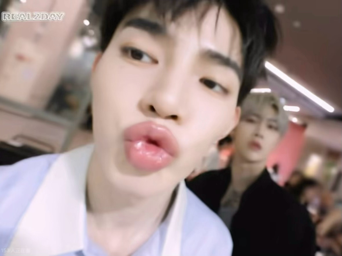 Kiss kiss 
