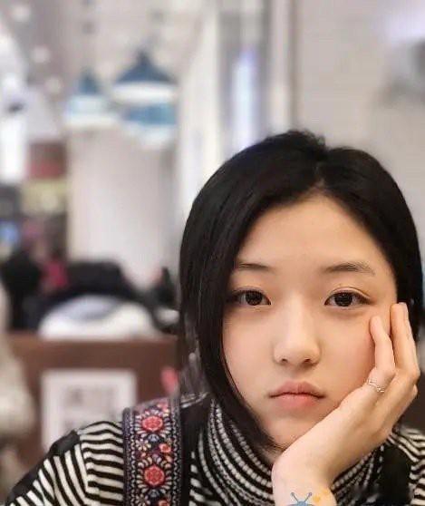孙千以前长的没什么特点，开始营销小全智贤终于有了记忆点  