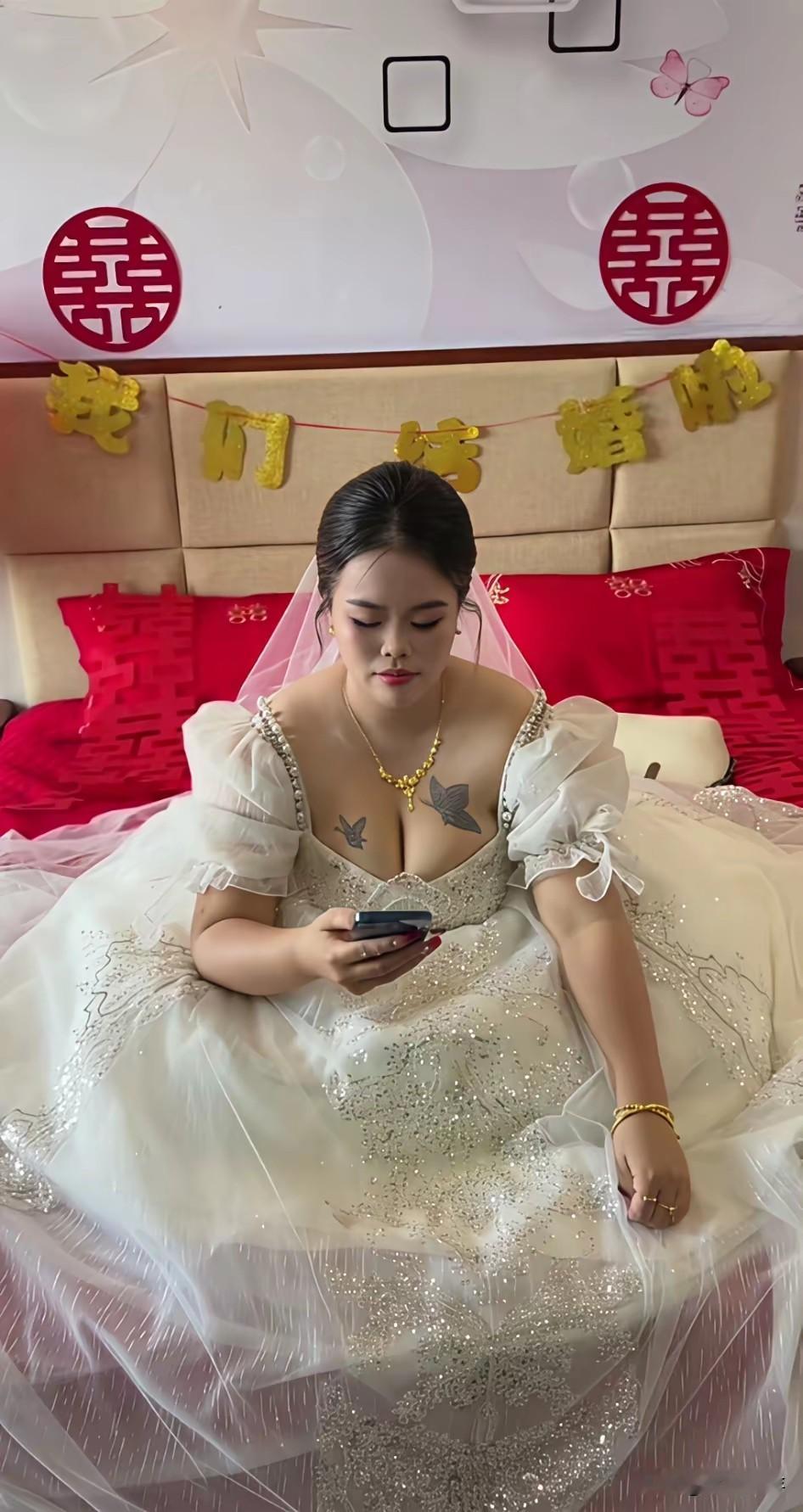 娶到这样的媳妇，需要注意什么？
[石化][石化][石化]
顶配老婆