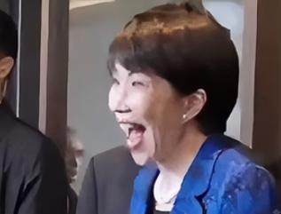 高市早苗在对东方大国奉行强硬政策，试图牵制东方大国的战略野心，稳固其在日本国内的