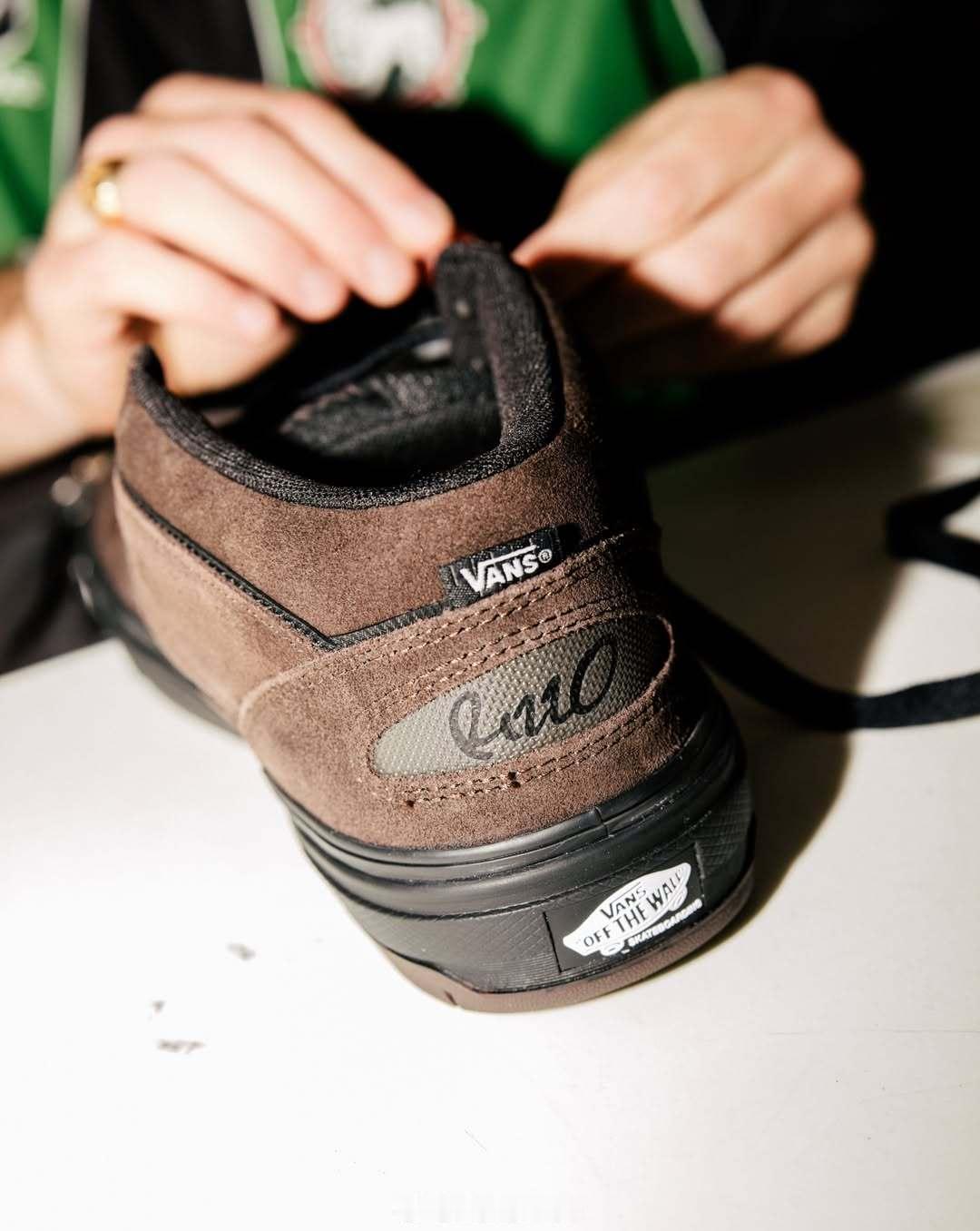 Vans 为职业滑手 Dick Rizzo 推出 Rizzo Half Cab 