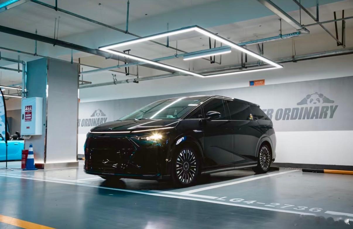 谁充值多帮谁说话，这已经是公开的秘密。而且不止是部分像我们这样自发赶来、自带干粮