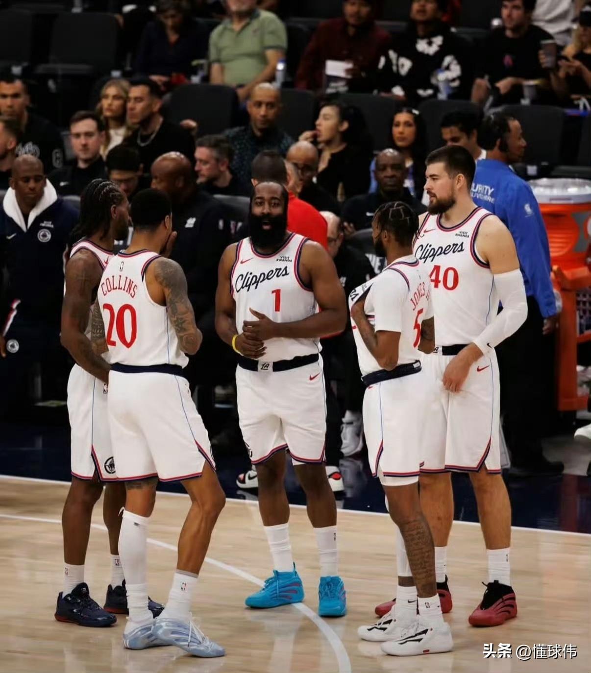 让人动容！小琼斯谈哈登：

“这让人难过。”

“我伤愈归来。”

“但是哈登离