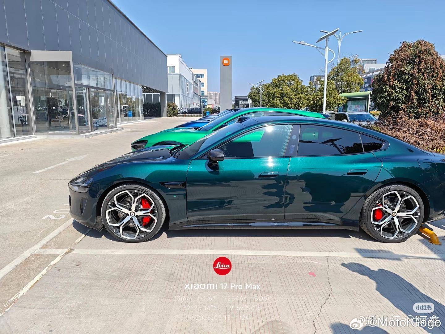 原来小米这几种绿是差异这么大的，大家喜欢哪一种？？新一代SU7的绿小米YU7的绿