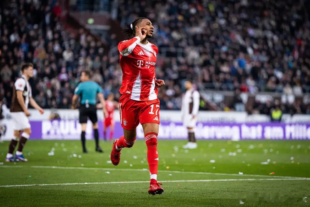 5-0！凯恩缺战，1.4亿天王暴走，拜仁客场大捷，皇马瑟瑟发抖4月12日凌晨，德