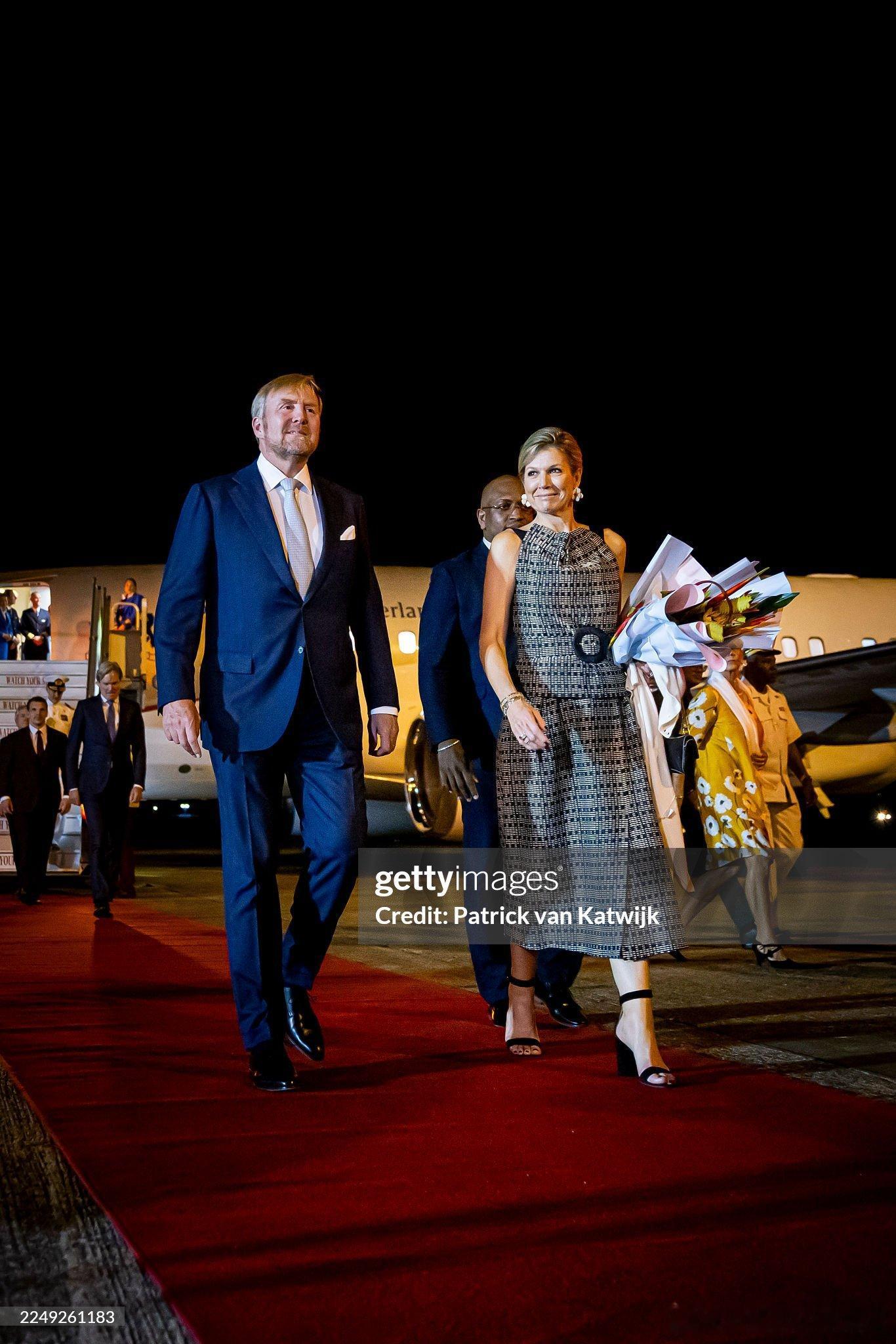 新闻 2025.11.30~12.1 荷兰国事访问苏里南，会见苏里南总统詹妮弗·