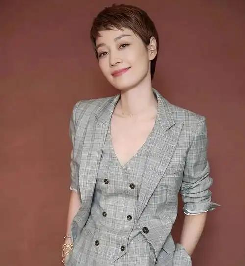 向太曝马伊琍已低调结婚

“她终于可以只做夏琳了。”

2008年，她在戏里说“