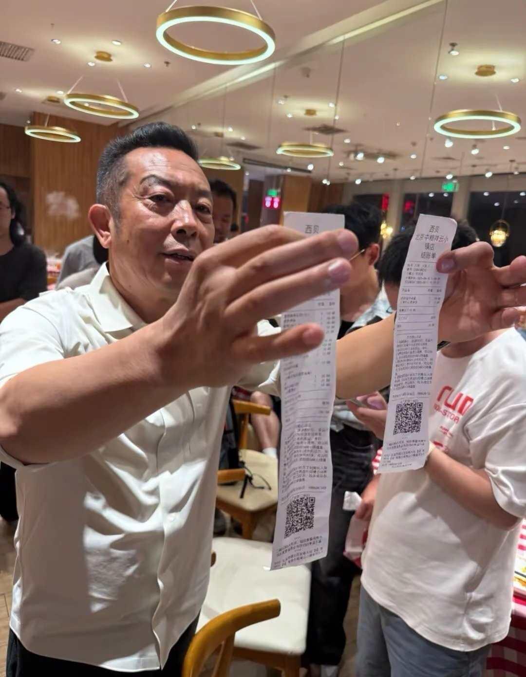 2025年9月12日，罗永浩和西贝的“预制菜大战”闹得沸沸扬扬，连带着把整个餐饮