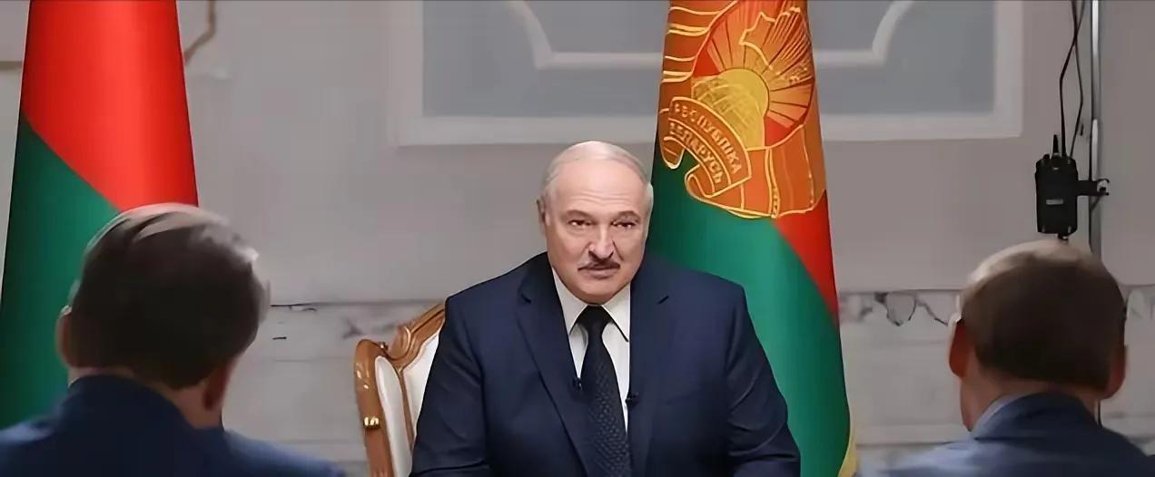 白俄罗斯的总统卢卡申科对欧洲记者说，“美国之所以不敢与中国宣战，那是因为美国已经