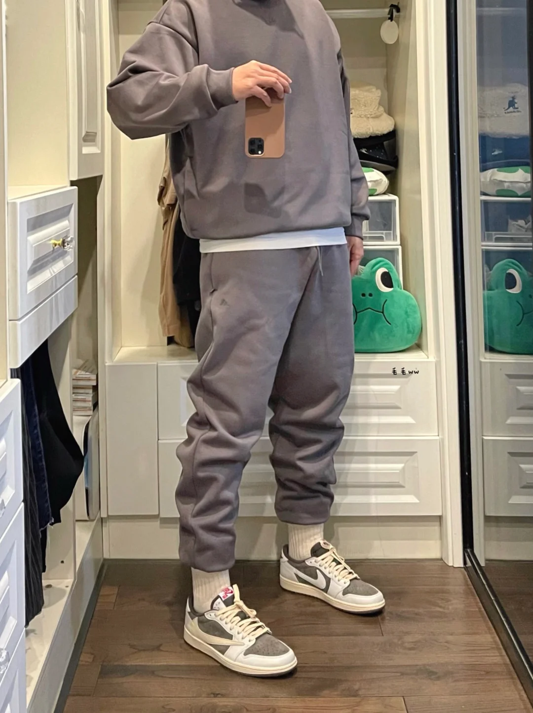 日常通勤｜格雷系穿搭