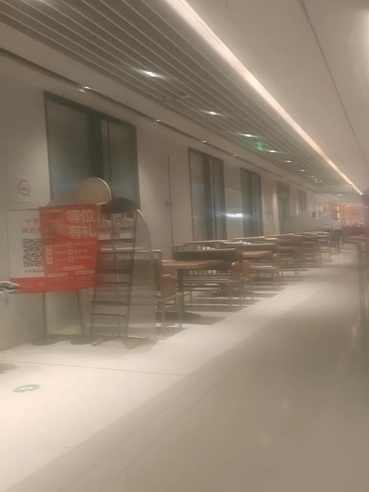 每天跑步多久才对身体好我每天都坚持锻炼半个小时左右。其实挺好的。还可以减肥。