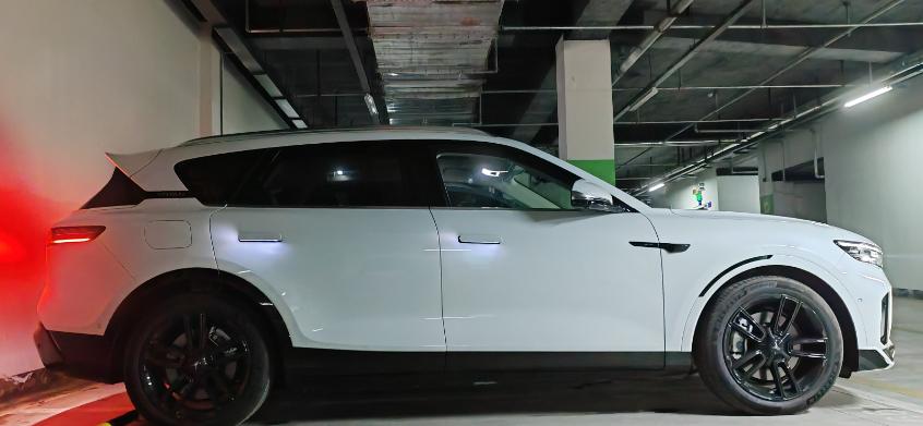 轻松拿捏冬季严寒，新岚图FREE带来暖心出行体验！

今年冬季的寒潮可以说是来势