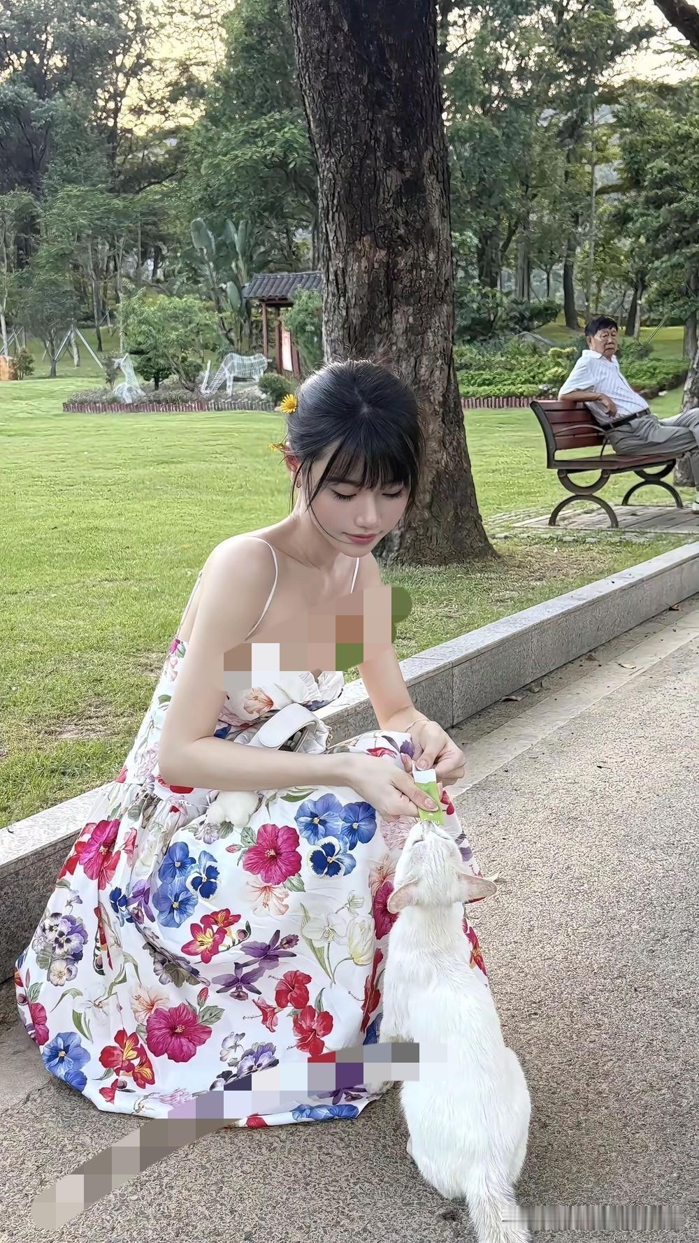 一看就知道，这是一个黄花大闺女！[赞][赞]