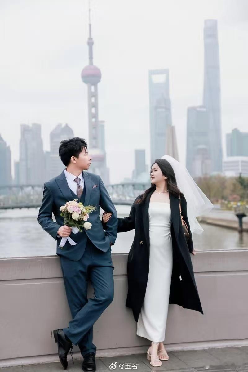 在上海领证一站式搞定备婚烦恼 领证是婚姻的起点，繁琐流程很容易冲淡这份喜悦，上海