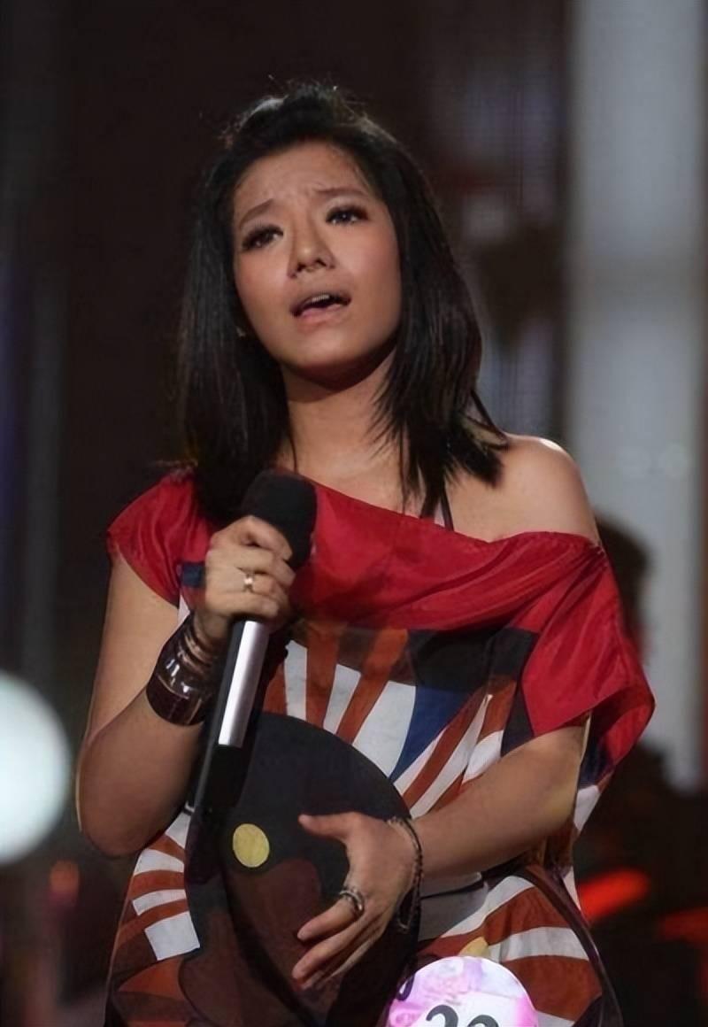你敢信吗？09年快女总冠军江映蓉，当年一首歌唱炸全场的野性女王，如今再上热搜，话
