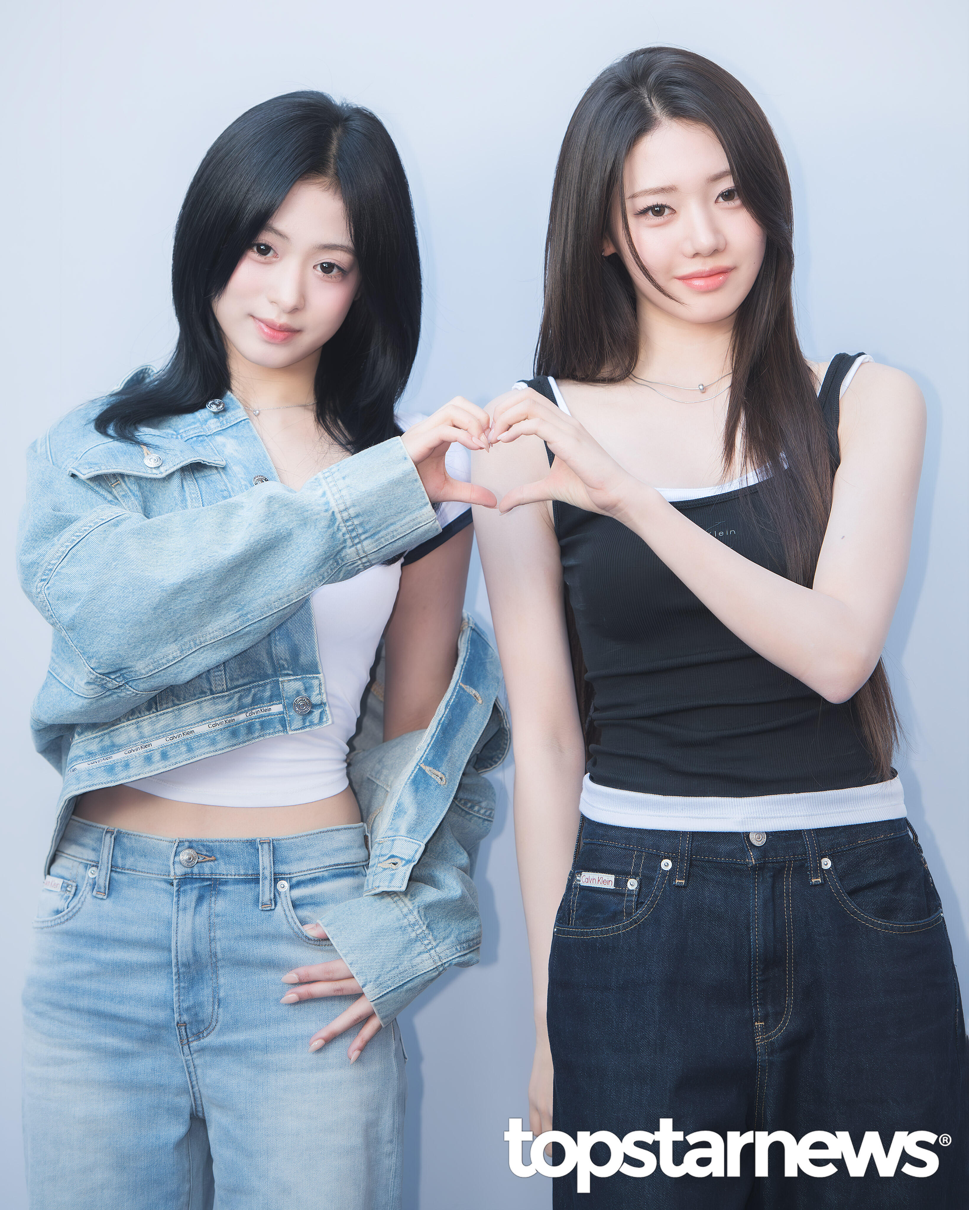 AHYEON郑雅贤和RORA李茶仁两位韩line今日CK站台新闻图状态如何？ 