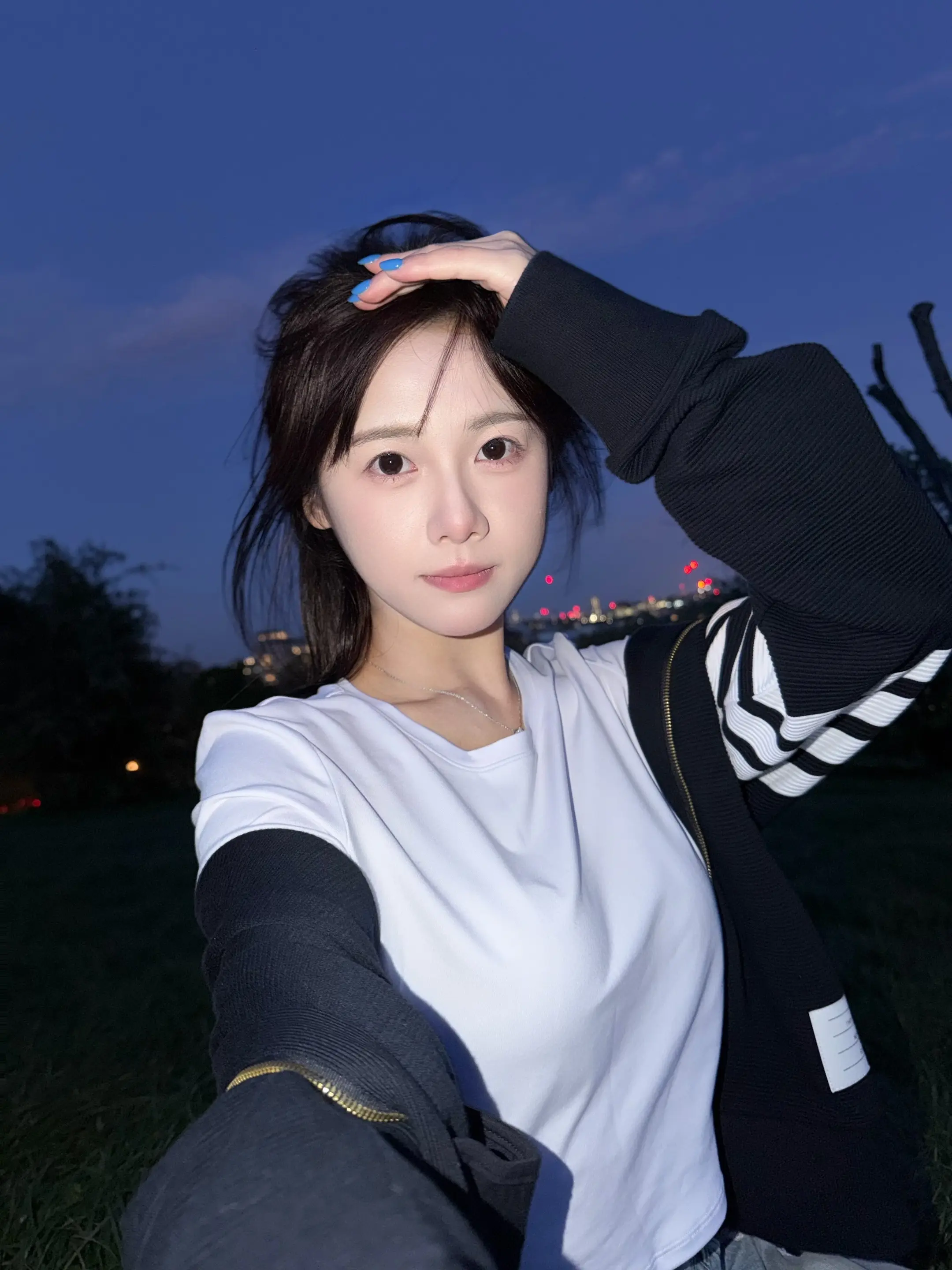 听说 到最后，人最常后悔的一件事，就是活的不够勇敢