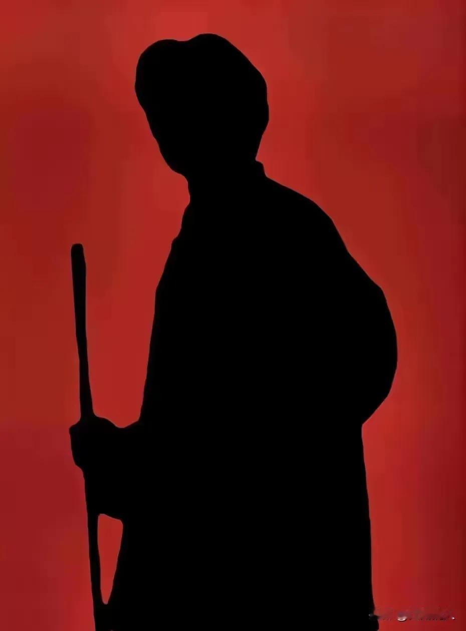 有时候我总忍不住瞎琢磨：要是他老人家还在，面对当下的局势，会怎么破局？咱这凡夫俗