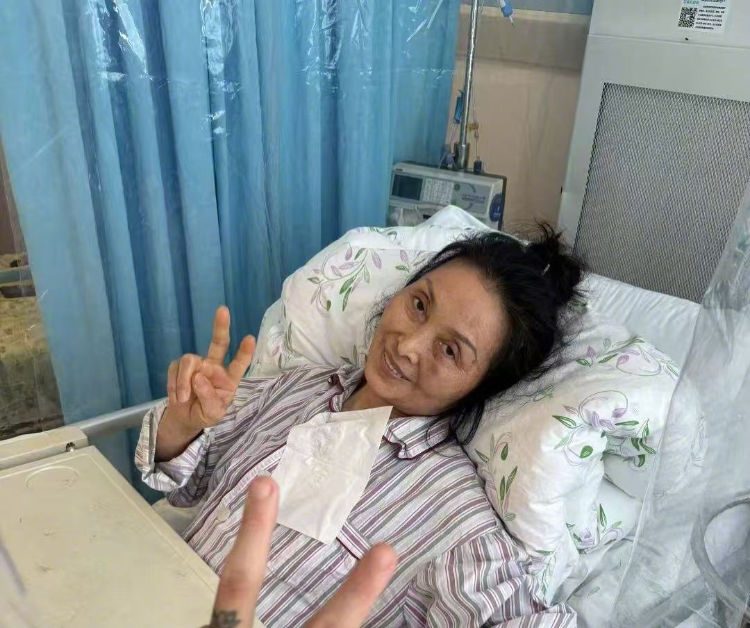 #90后小伙捐肝救母手术两周后返岗#【#他把自己一半的肝给了妈妈#】#大皖正能量