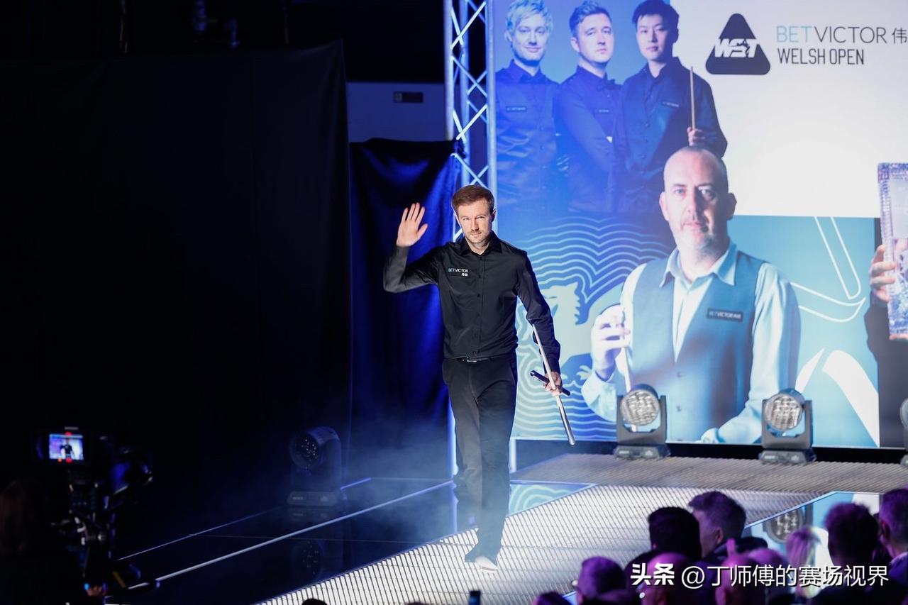 利索夫斯基击败希金斯赛后采访：“太棒了，比赛很精彩，这可能是我经历过的最大压力了