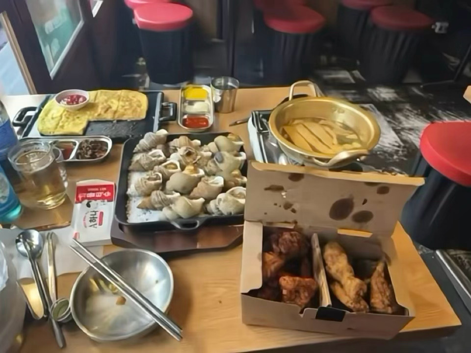 也是去过同一家了  以后要去的打同店卡的可以坐9号线地铁到松坡渡口出去导올림픽로