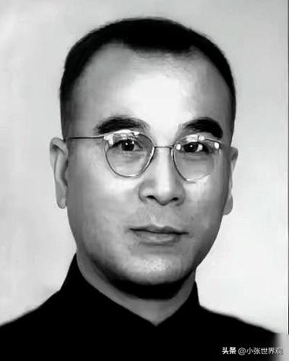 1949年，南京。保密局的特务已经把上万名共产党员的处决名单划好了红叉，就等一声