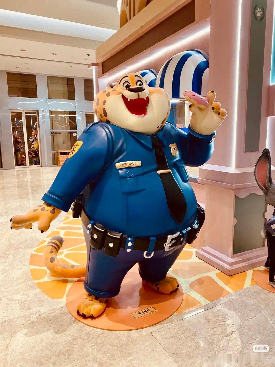 名创 x 疯狂动物城2 快闪店 