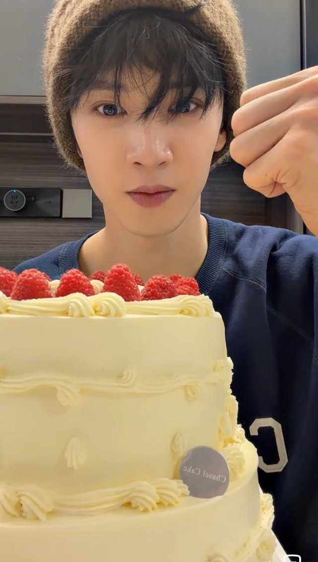 谁能像陈哲远爱大米饭那样爱我 哲远哥的米饭吃播真是太治愈了，每一口饭都充满了热爱