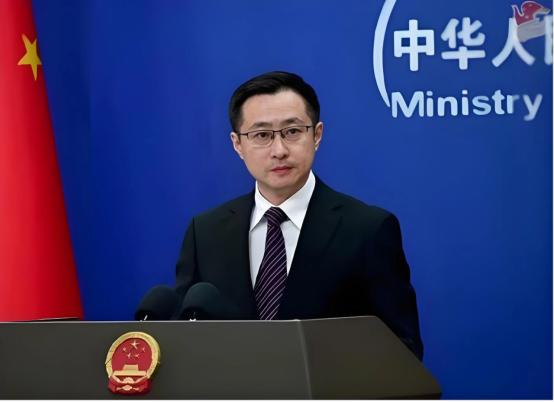 “刺杀变自杀”后，日本降级处理，承诺24小时保护中使馆。
 
3月24日，一场突